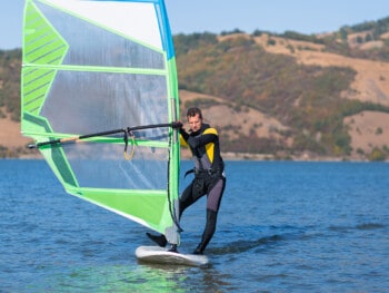 best-windsurfing-wetsuits