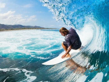 best-surfboards-for-intermediate-surfers