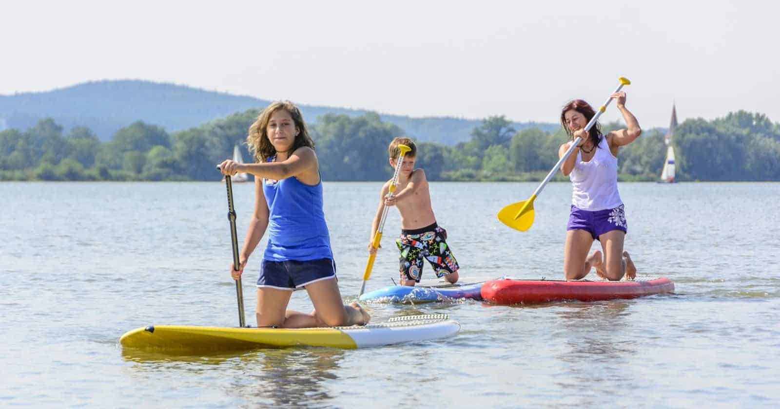 inflatable vs hard paddle boards