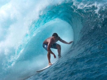 How-Much-Do-Pro-Surfers-Make